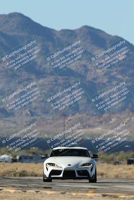 media/Nov-23-2025-Speed Ventures (Sun) [[88f20b6e61]]/6-Yellow Group/Session 1 (Turns 16 and 17 Exit)/